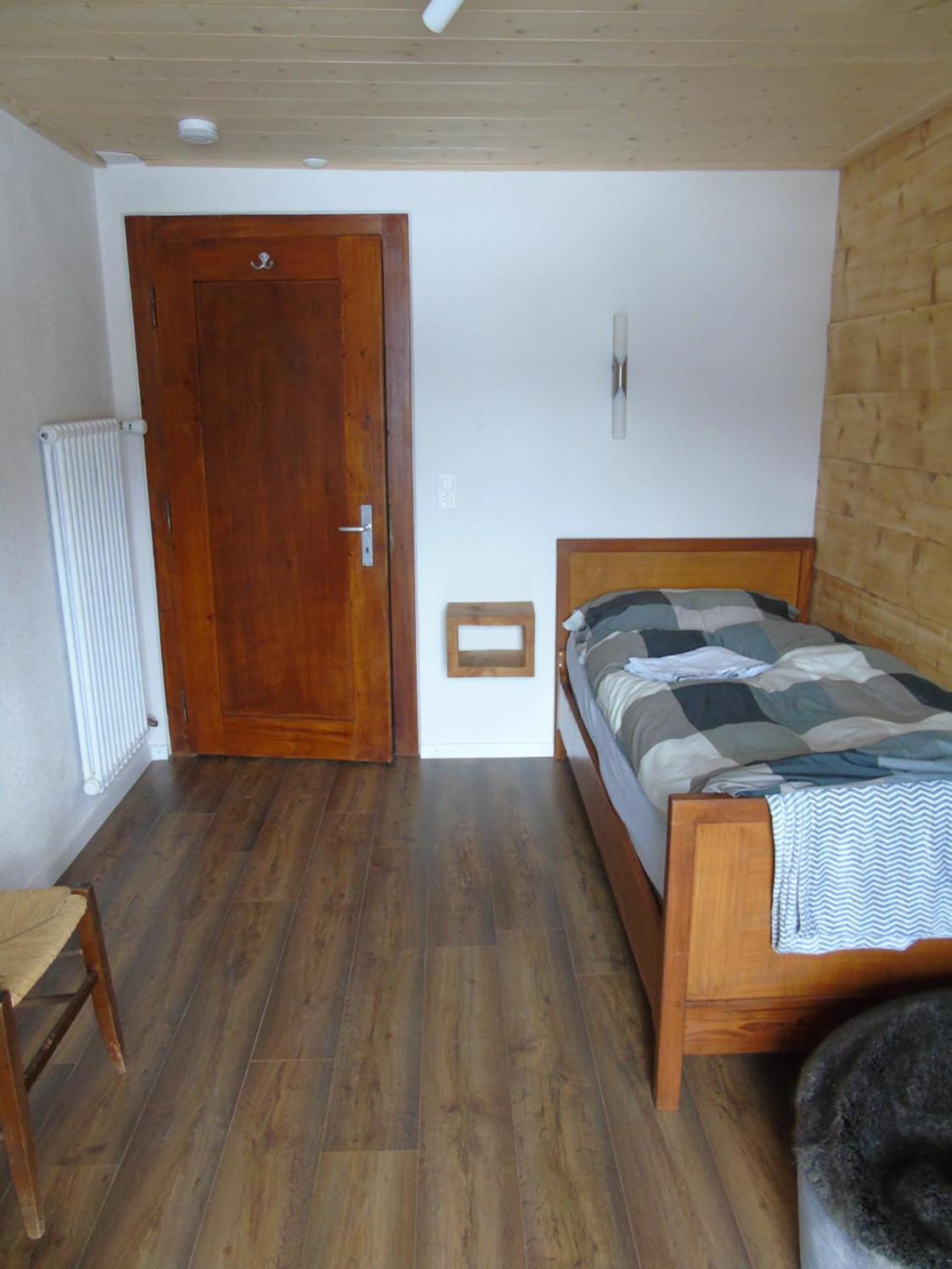 Room'S Chez Beni Grächen Rum bild